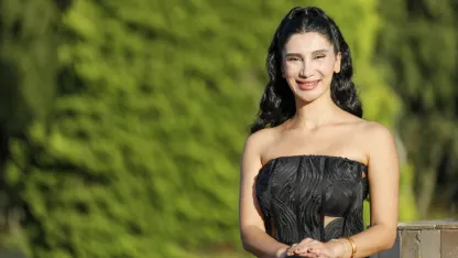 Hem yönetmenliğini hem oyunculuğunu yaptığı filmiyle Altın Portakal'da