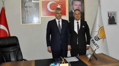 Bakan Memişoğlu, AK Parti Gazipaşa İlçe Teşkilatı'nı ziyaret etti