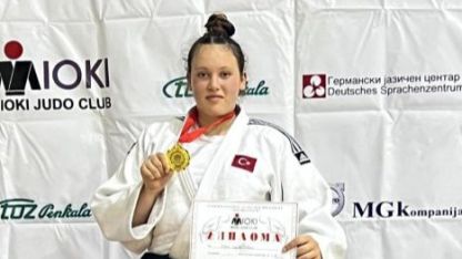 Efsa Ceylin Göl'den altın madalya