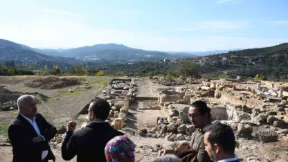 4 bin yıllık Hyllarima Antik Kentinde hasat zamanı