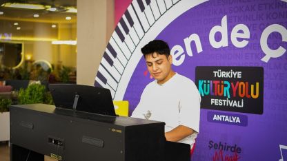 Antalya'nın kültür sanat yolculuğu hız kesmiyor