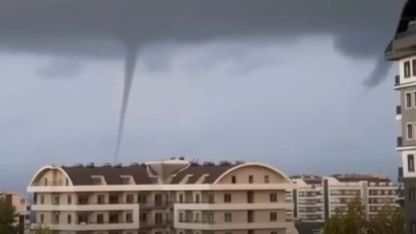 Antalya’da oluşan hortum kameraya yansıdı