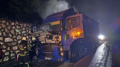 Erken müdahale kamyonu yanmaktan kurtardı