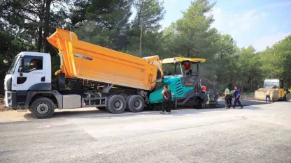Fethiye Ölüdeniz 2. etap yol çalışması devam ediyor