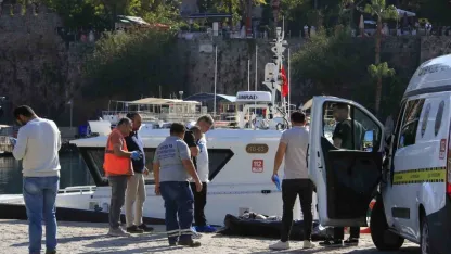 Denizden cesedi bulunan kız çocuğunun kimliği belirlendi aile gözyaşlarına boğuldu