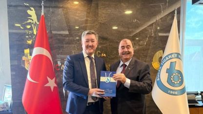 Kazakistan Başkonsolosu'ndan Bucak ziyareti