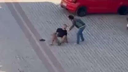 Annesiyle gönül ilişkisi olan kişiyi 22 bıçak darbesiyle öldürdü