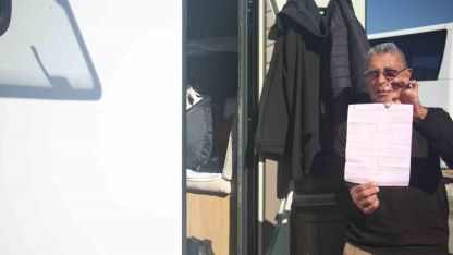 Marmaris’te karavanda yaşayan emekliye belediyeden "barınma tutanağı" şoku