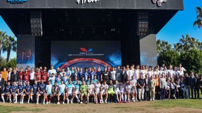 Turizmcilerin dostluk turnuvası