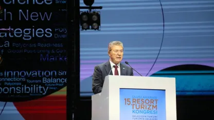 KKTC Başbakanı Üstel: Güneye gelen turistlerin kuzeye geçişinin engellenmesi turizm etiğine aykırıdır