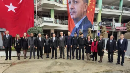 Serik'te Öğretmenler Günü törenle kutlandı