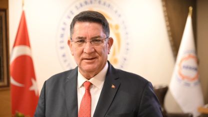 Esnafta seçim heyecanı; Adlıhan Dere adaylığını açıkladı