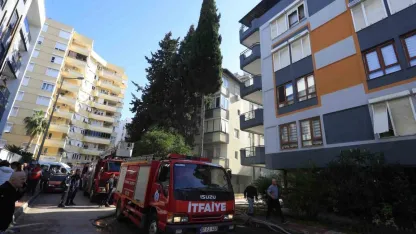 Antalya’da teras katta çıkan yangın paniğe neden oldu