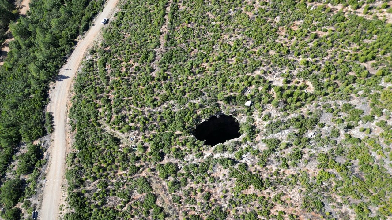 90 metrelik obruğa iniş anını kaydetti
