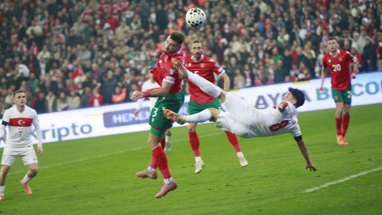 A Millilerden net galibiyet! Türkiye - Bulgaristan: 2-0