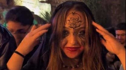 Antalya Kaleiçi’nde gençlerden sürpriz festival! Ne protokol vardı ne bütçe, sadece eğlence