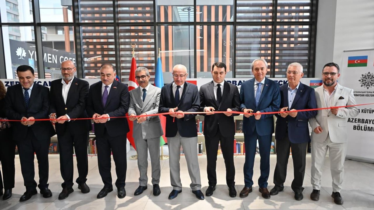 Antalya Kütüphanesi’nde &#039;Azerbaycan Seçkileri&#039;