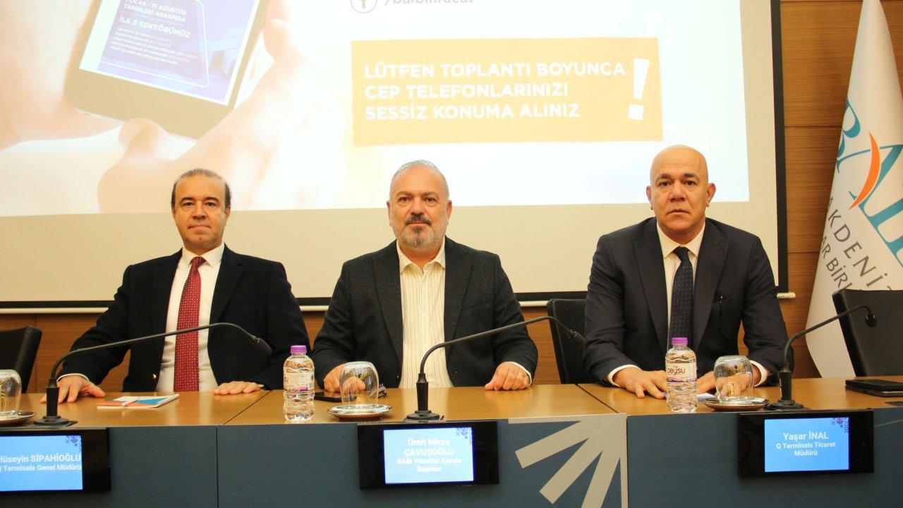 Antalya Limanı&#039;nın derinliği artırılacak