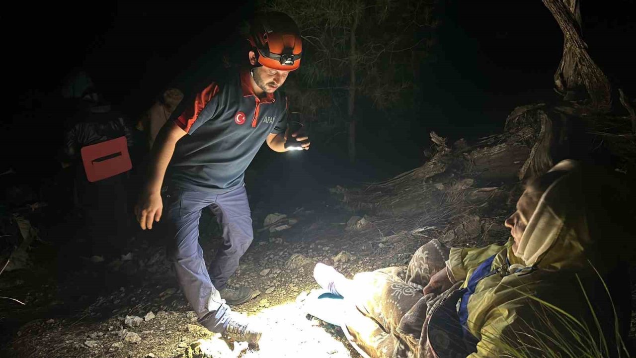 Antalya’da dağlık alanda mahsur kalan Ukraynalı kadın kurtarıldı