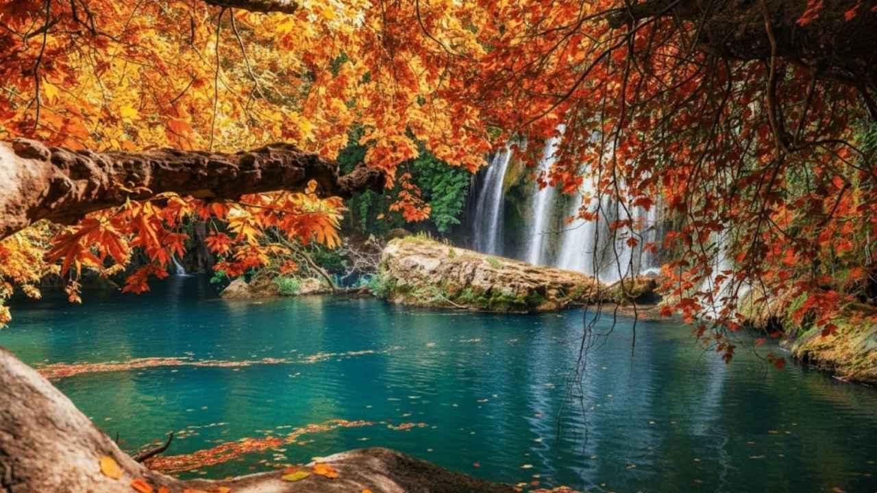 Antalya’da doğanın kalbinde bir kaçamak! Yapraklar dökülüyor, huzur akıyor