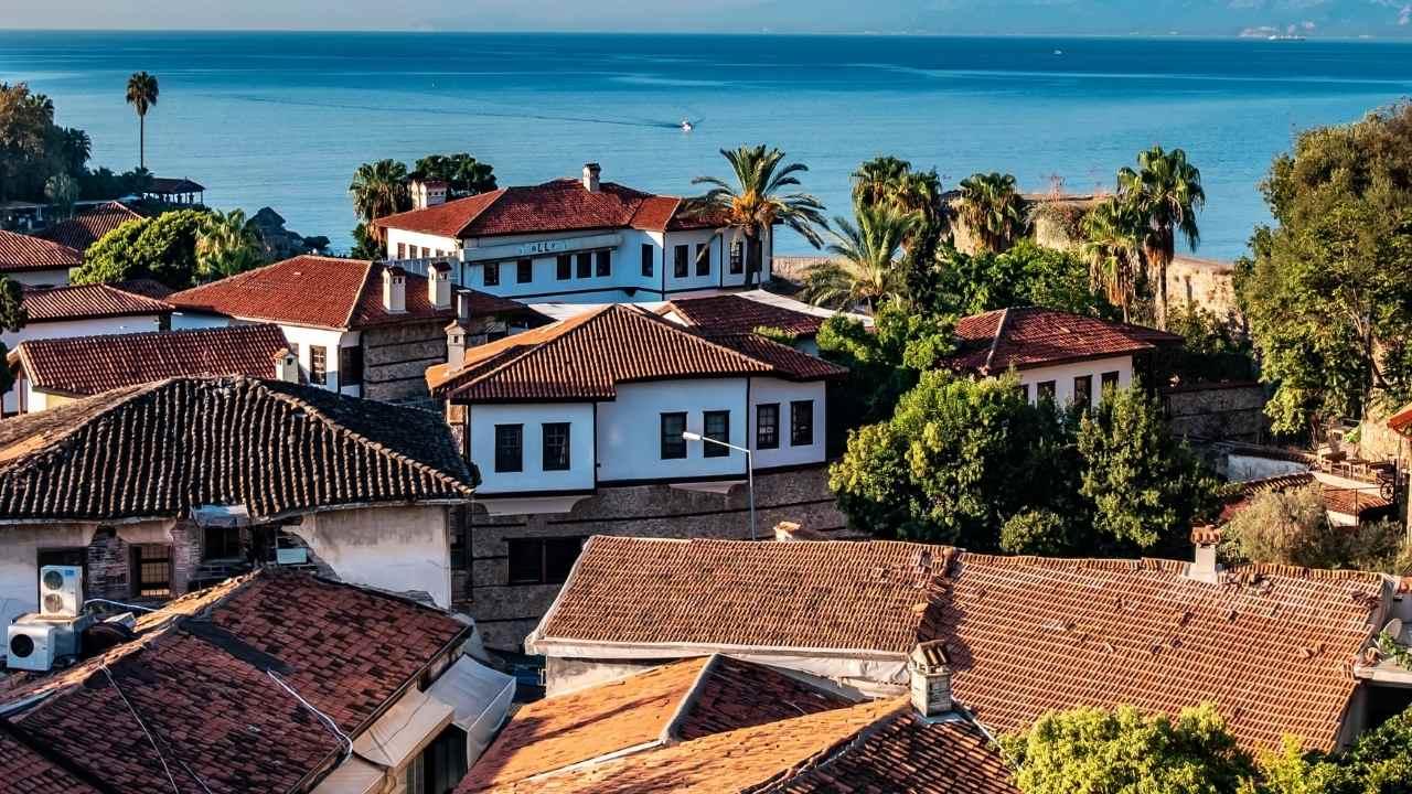 Antalya’da konut talebi yön değiştirdi! Yeni dönem rakamları dikkat çekti