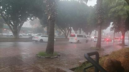 Antalya’da kuvvetli yağış etkili oldu