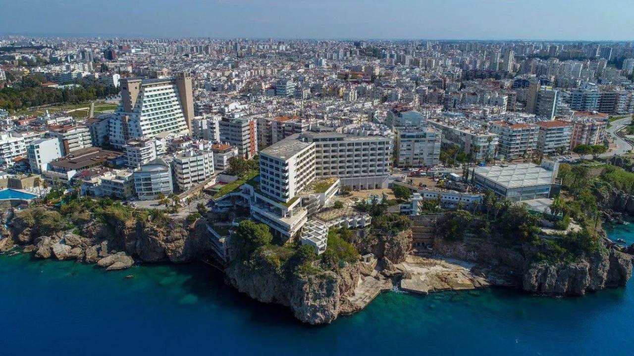 Antalya’nın ruhunu bir otelin inceliğinde aramak