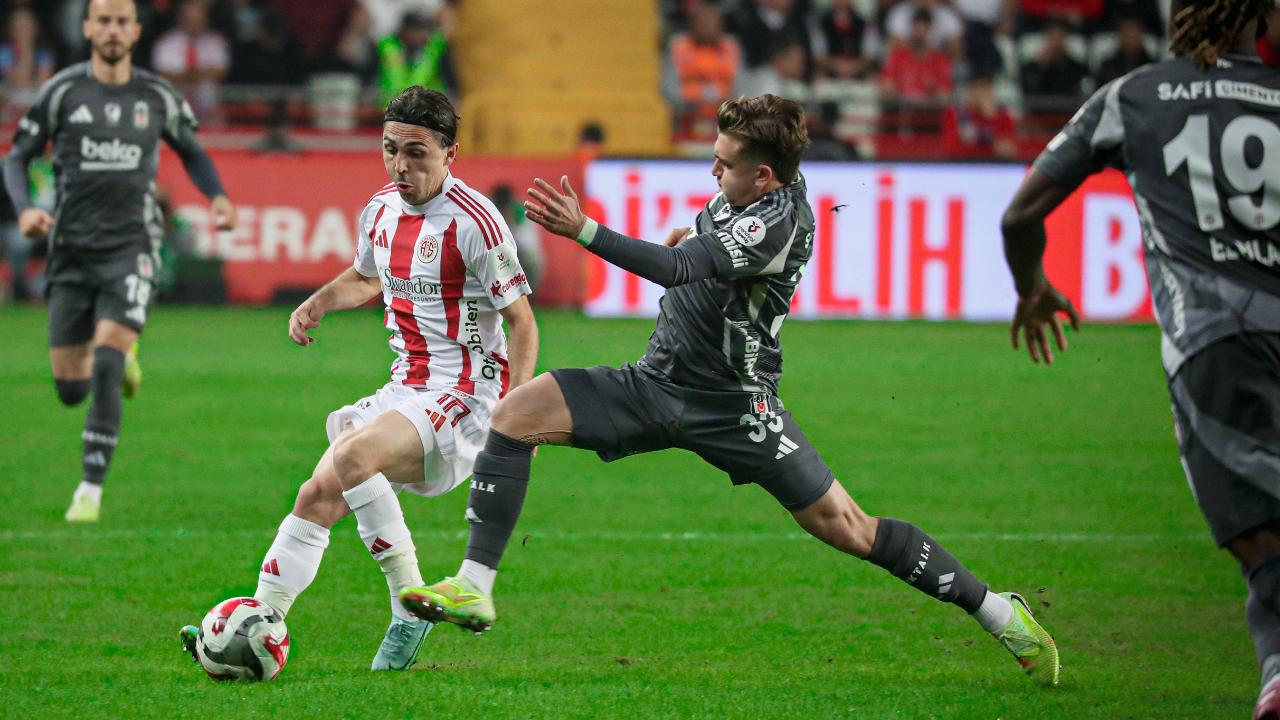 Antalyaspor evinde yenilmeye devam ediyor