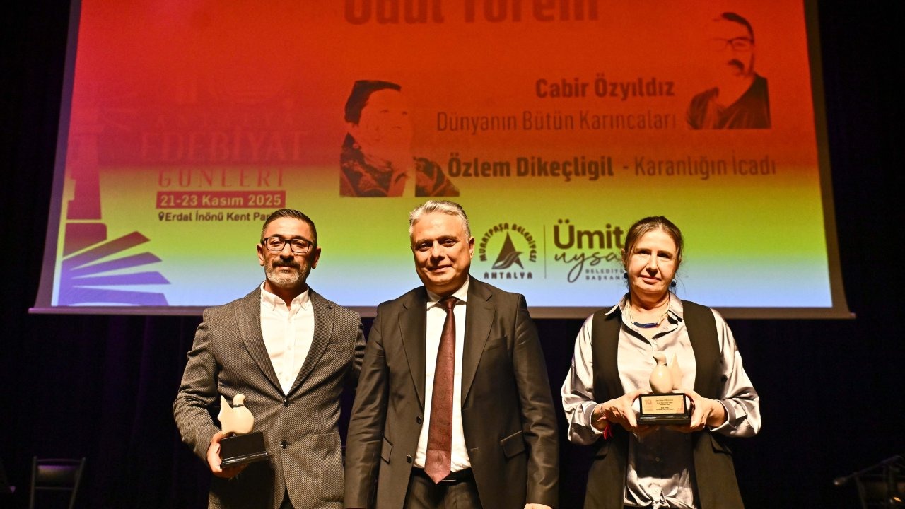 Başkan Uysal&#039;dan umut ve sanat vurgusu
