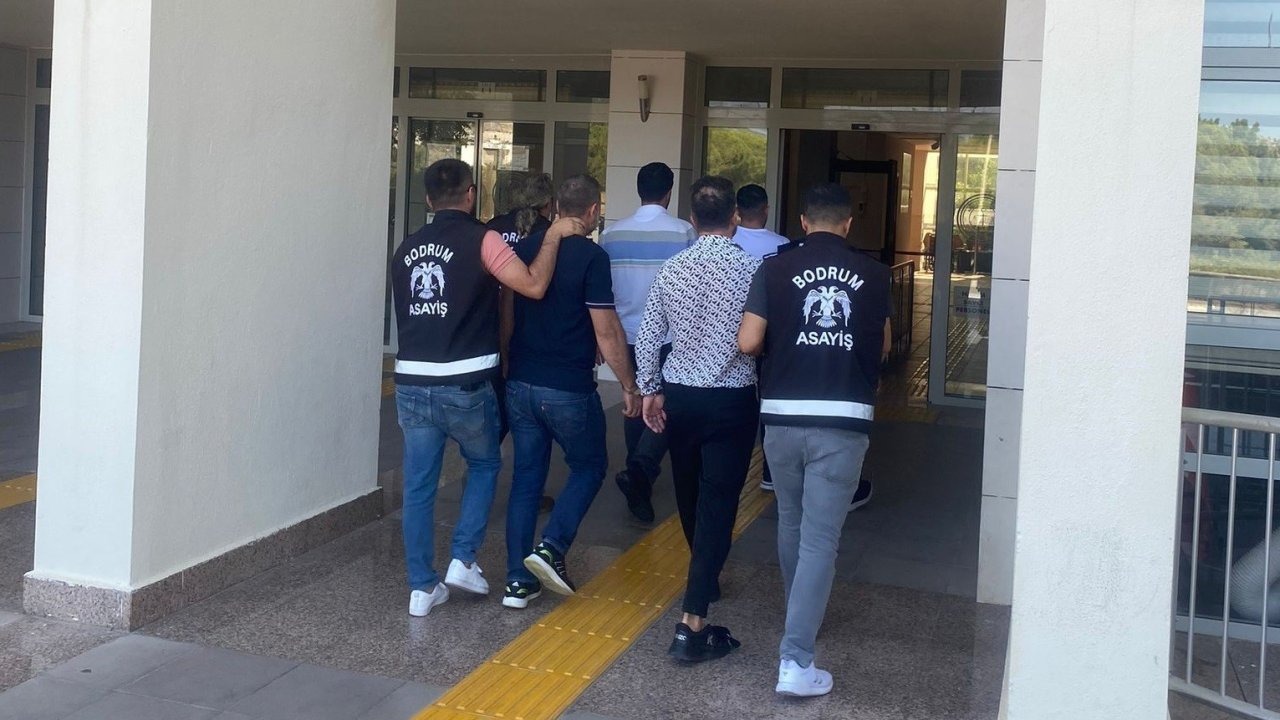 Bodrum’da yargılanan 14 sanıktan 7’si tahliye oldu