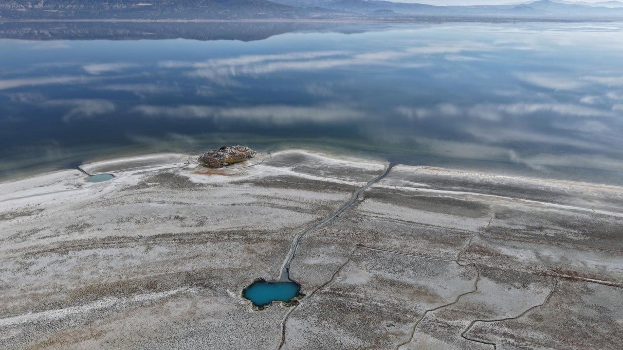 &#039;Burdur Gölü&#039;nün gözyaşları&#039;