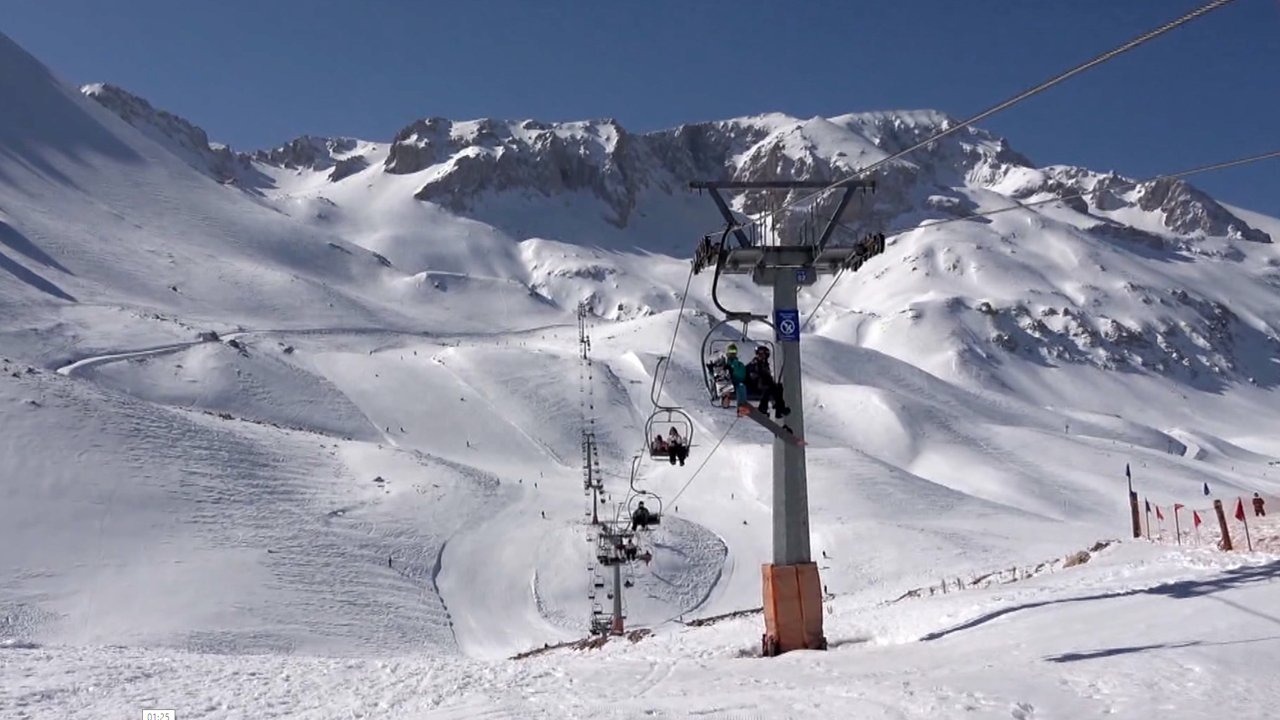 Davraz&#039;a kar makinesi; sezon erken açılıp geç kapanacak