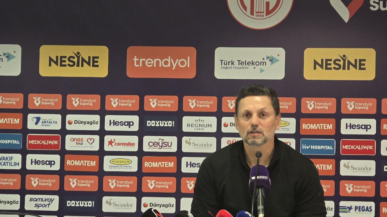 Erol Bulut: “Futbolcuların konfor alanından çıkması gerekiyor”