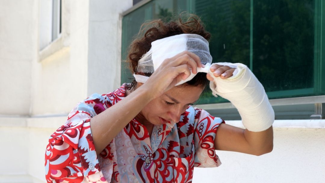 Eşine saldırdığını reddeden sanığın telefon ve konum kayıtları incelenecek