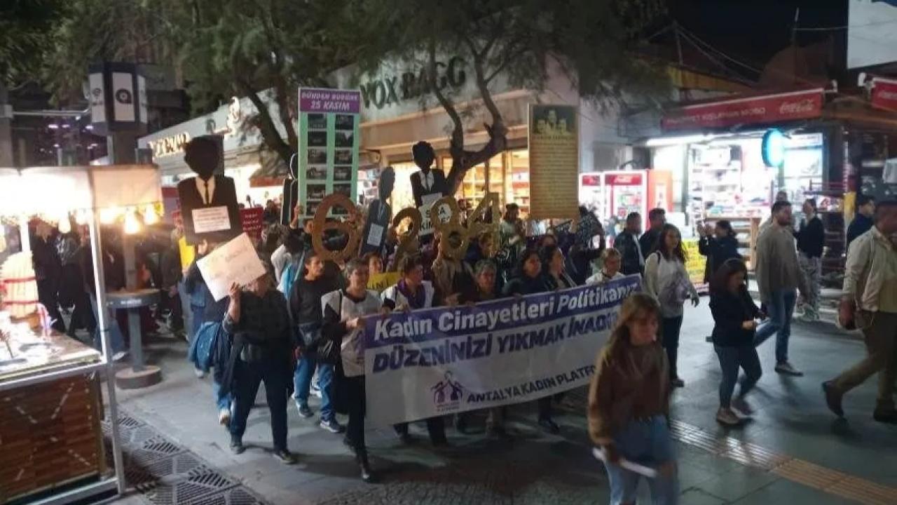 Kadınlar Antalya’dan ses yükselti