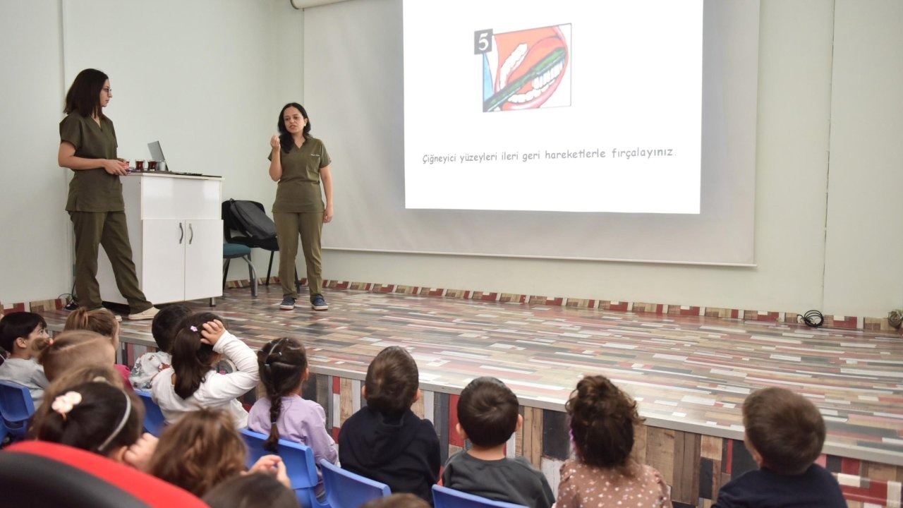 Kepez’de öğrencilere diş sağlığı eğitimi