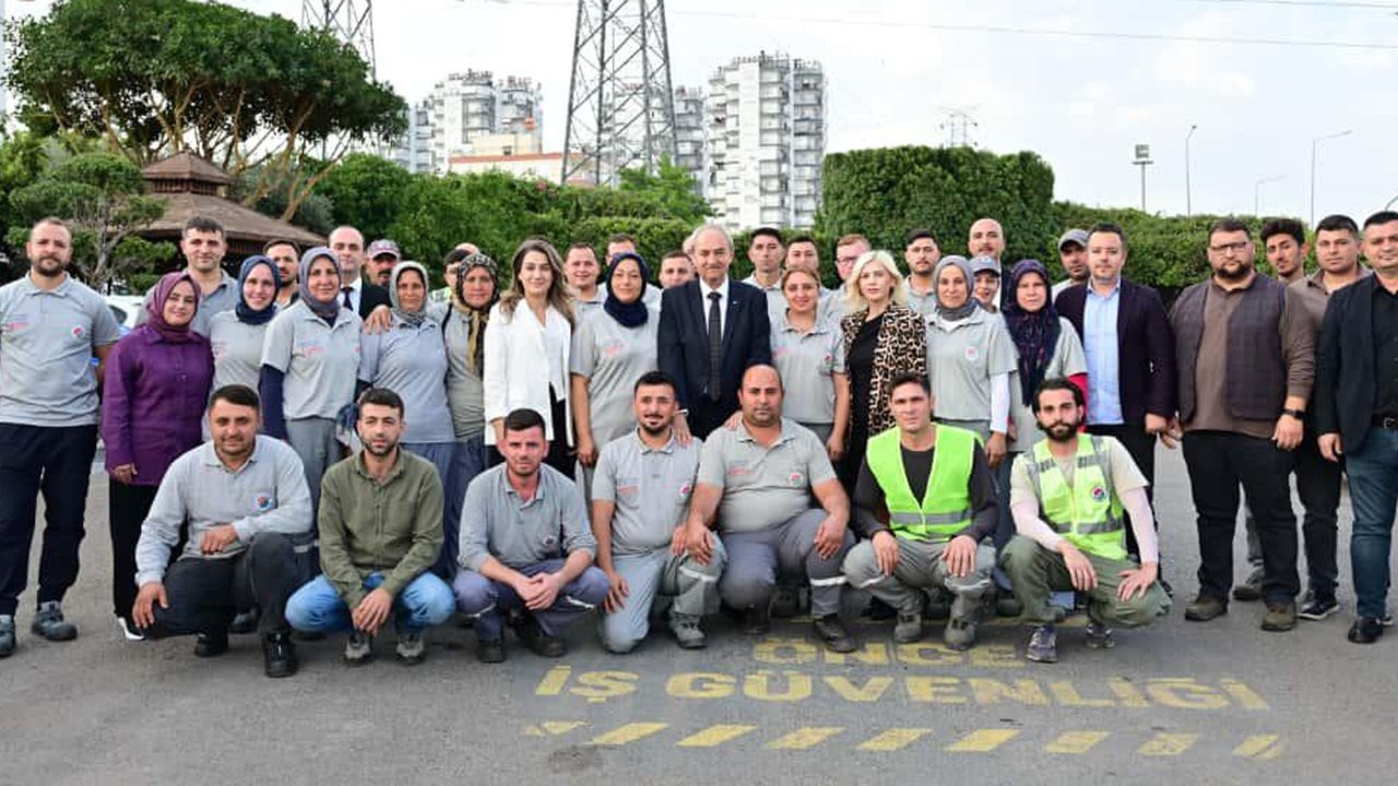 Kocagöz&#039;den sezonluk işçilere belediyede daimi iş müjdesi