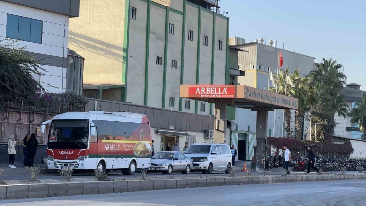 Makarna fabrikasında zehirlenme! İşçiler hastaneye kaldırıldı