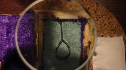 Mikroskobik betaylarla büyük sanat: "Necati Korkmaz Mikro Minyatür Müzesi" açıldı