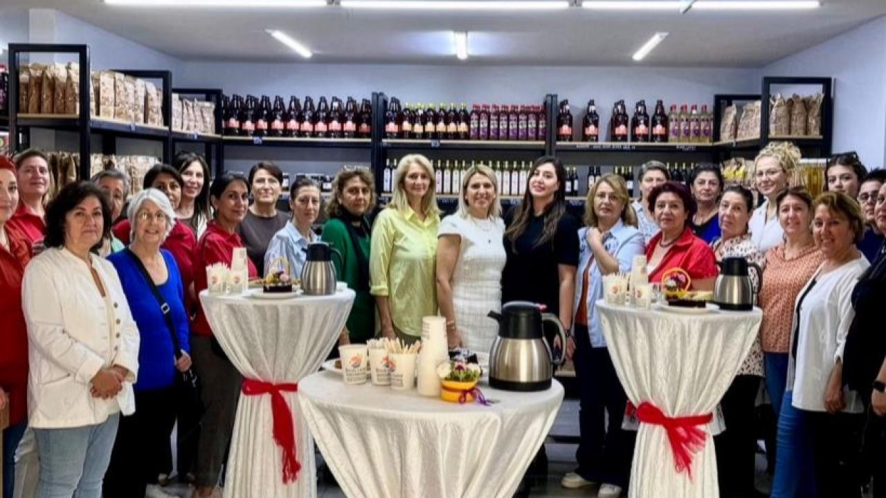Muratpaşa&#039;da kadın kooperatifleri üyeleri buluştu
