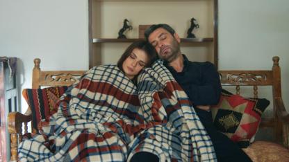 Sezen Aksu’nun Uzak Şehir’e armağanı heyecan yarattı