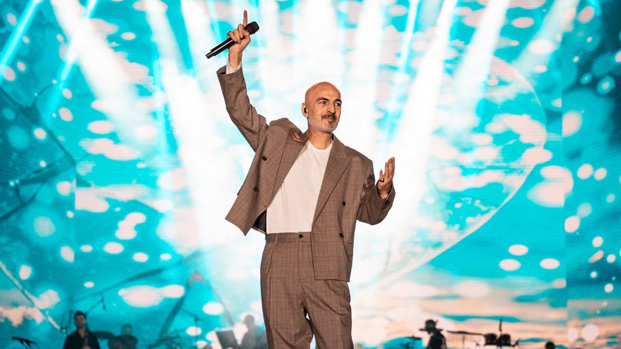 Soner Sarıkabadayı Antalya’da coşkuyu zirveye taşıdı