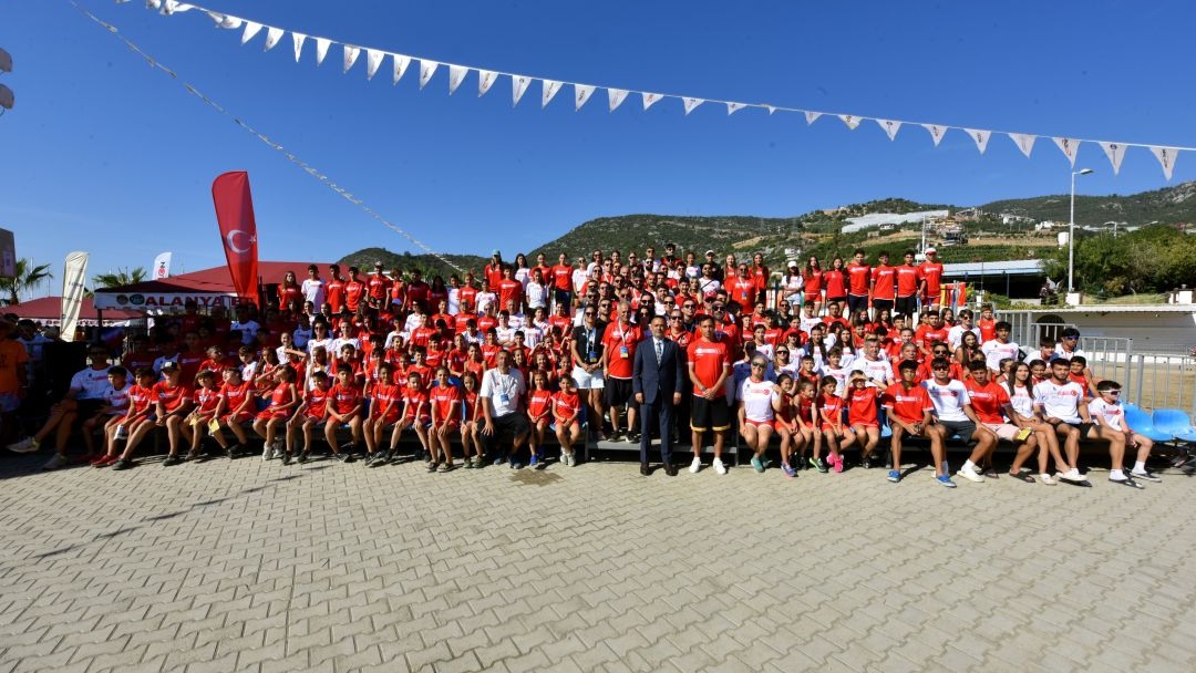 Türkiye, Avrupa Biathle-Triathle-Laser Run Şampiyonası&#039;nda 148 madalya kazandı