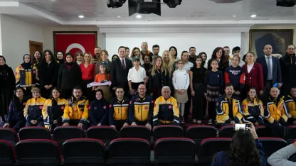 Dereceye giren öğrencilere ödül