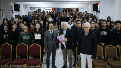 Prof. Dr. Ömer Özkan, TOBB Fen Lisesi öğrencileriyle bir araya geldi
