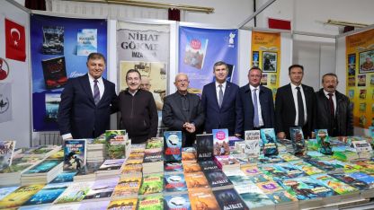 Kitap fuarına ilgi