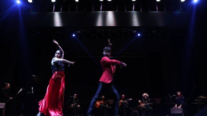 Mavi Siyah’tan ritim ve zerafetin buluştuğu unutulmaz gece