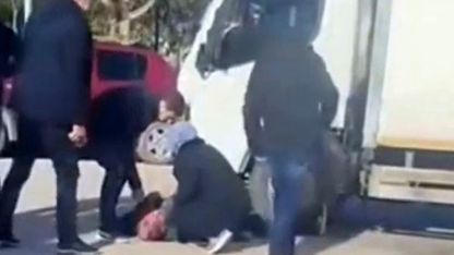 Kamyonet yayaya çarptı: 1 yaralı