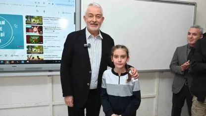 Minik başkanın sınıftaki seçim sözü yerine getirildi