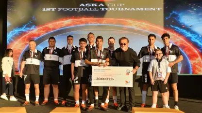Turizmcilerin turnuvasında dostluk kazandı